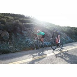 Ritchey WCS Streem Handlebar With Internal Routing -Cockpit butik hero streem slider 4