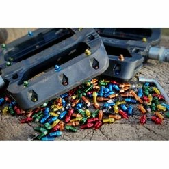 Funn Black Magic Pedal Stud Kit 26 Funn Black Magic Pedal Stud Kit -Cockpit butik prod188521 Green NE 03